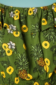 Collectif Clothing - Bebe Pineapple Slice Top Années 50 en Vert 3