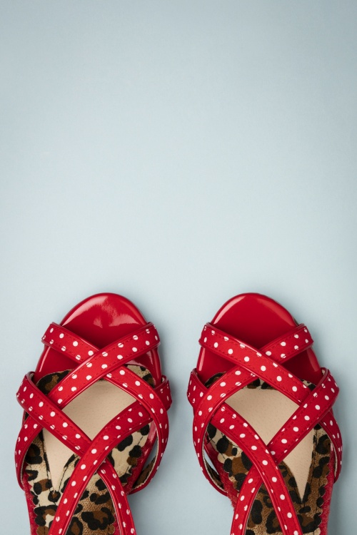 Bettie Page Shoes - 50s Gracie Sandals in Red 2