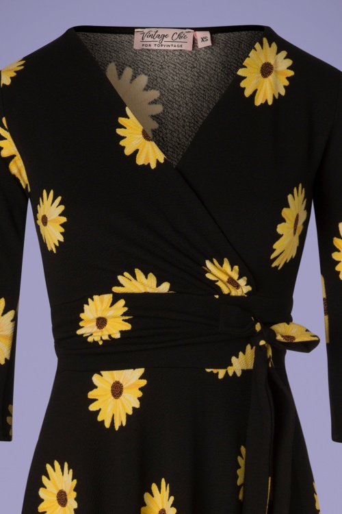Vintage Chic for Topvintage - 50s Janice Sunflower Swing Dress in Black and Yellow 3
