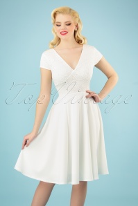 Vintage Chic for Topvintage - 50s Kathrin Rose Lace Swing Dress in Ivory