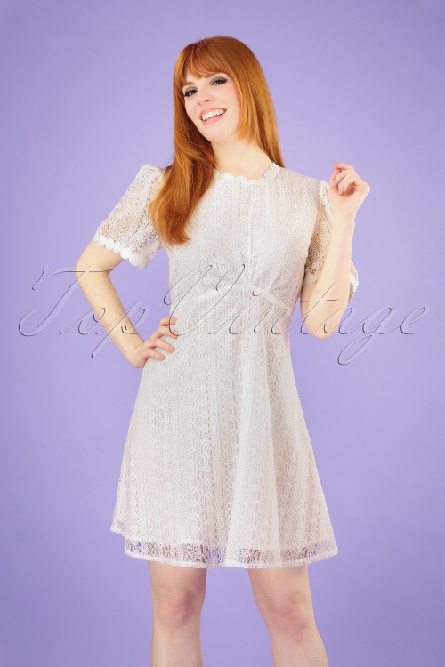 Banned Retro - 60s Day Trip Groove A-Line Dress in Cream