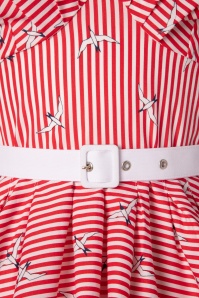 Miss Candyfloss - Lilo Rose Swing-jurk met gekruiste rug in rood en wit 5