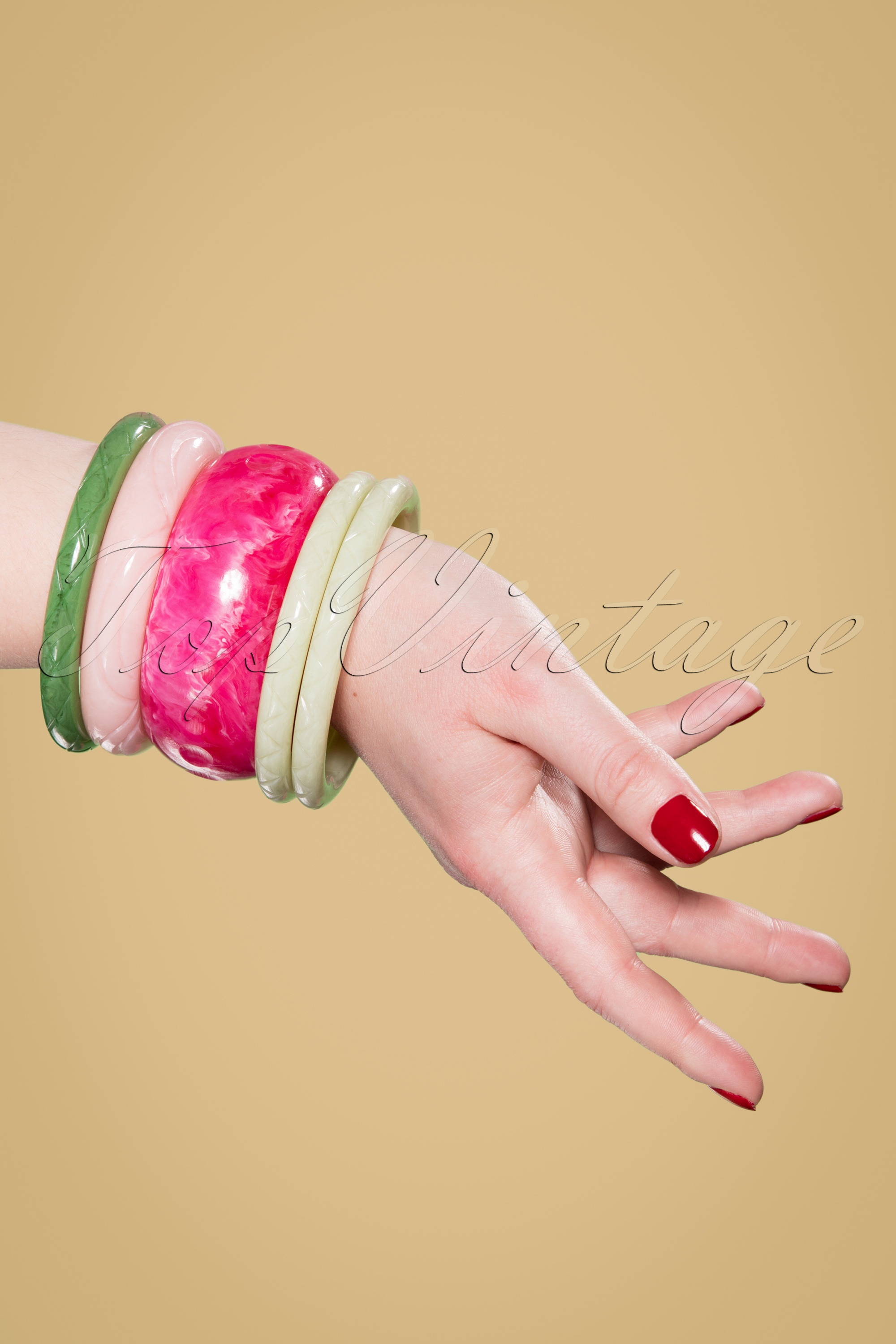 Splendette - TopVintage Exclusief ~ Salie smal gesneden armbanden in groen 5