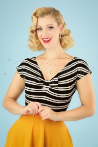Collectif Clothing - Tura strikblouse in ivoor