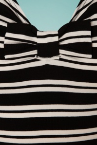 Topvintage Boutique Collection - Lacey Stripes Top Années 50 en Noir et Crème 4