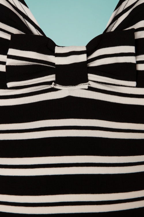 Topvintage Boutique Collection - 50s Lacey Stripes Top in Black and Cream 4