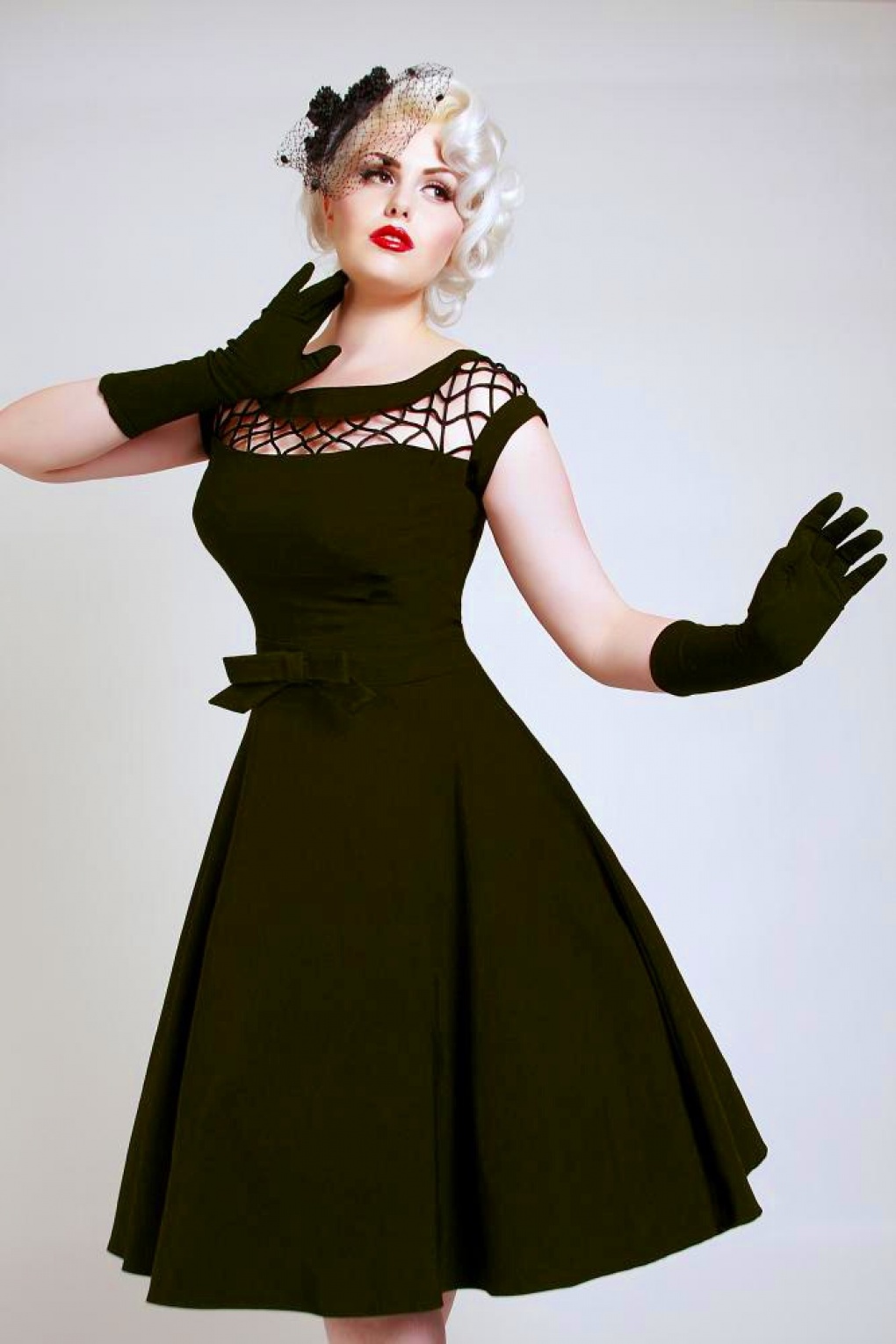 50s Alika Circle Dress In Black