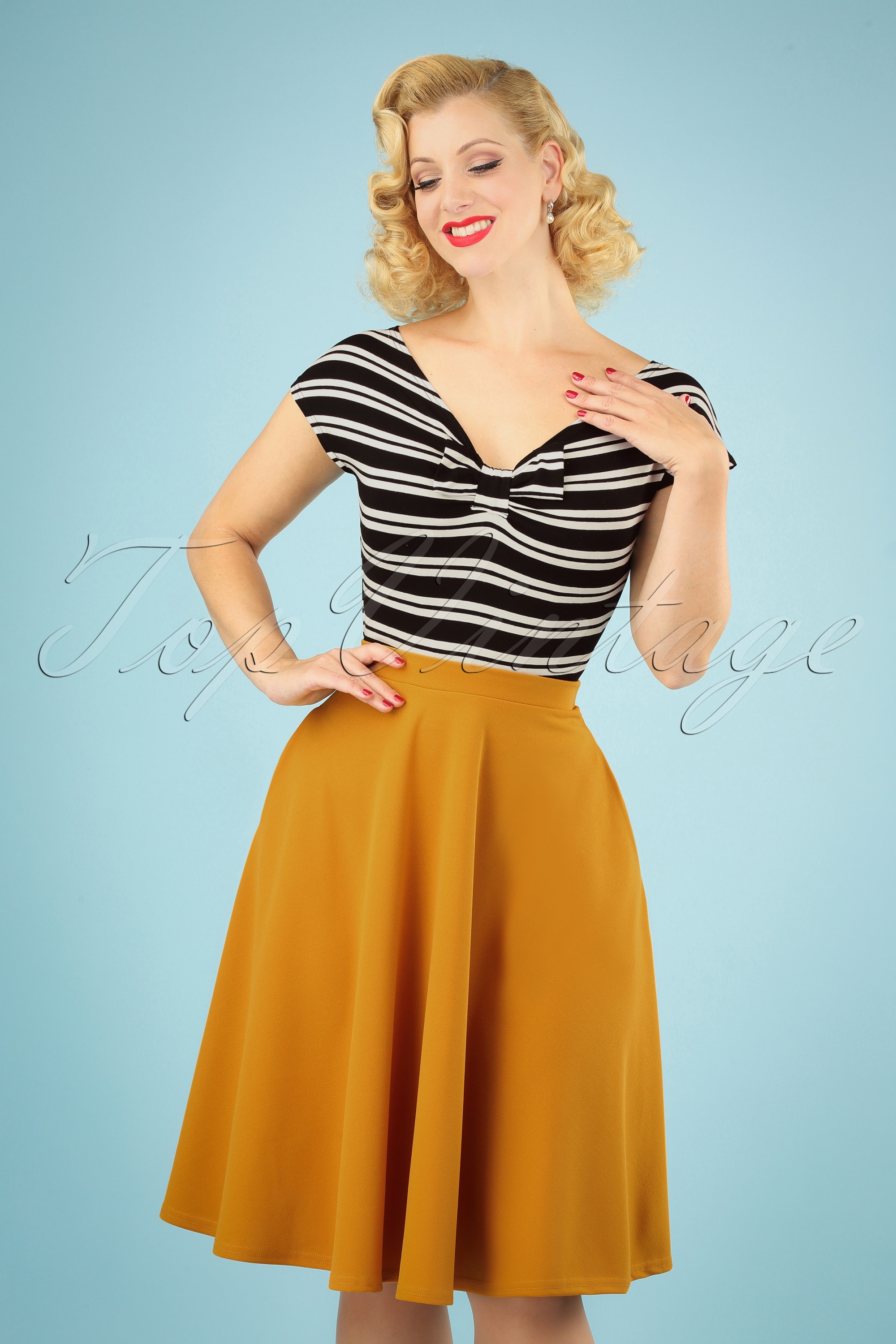 Vintage Chic for Topvintage - Sheila swingrok in mosterd
