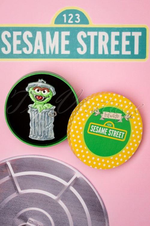 Erstwilder - 60s Oscar The Grouch Brooch in Grey and Green 2