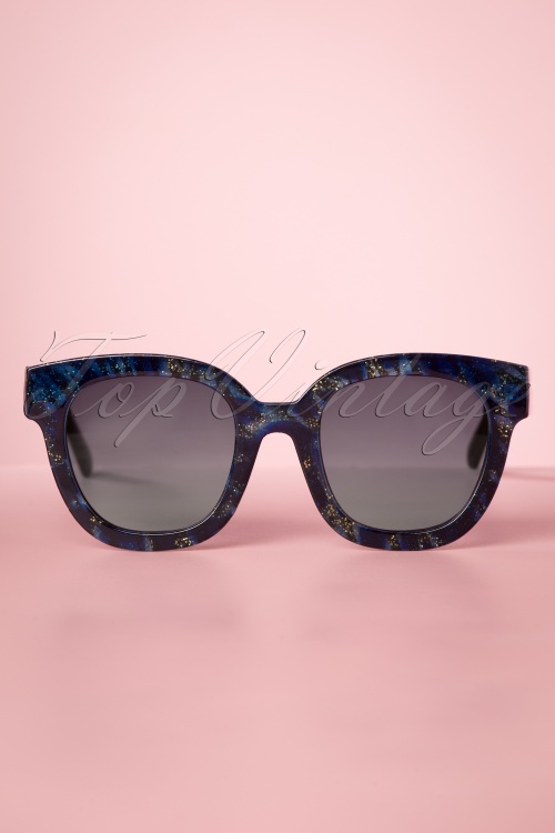Louche - Tortoise and Glitter Sunglasses Années 50 en Bleu Foncé