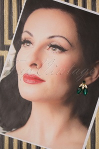 Vixen - 50s Liz Elegant Stud Earrings in Gold and Green 2