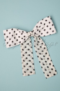 Brothers and Sisters - 50s Amandine Polkadot Bow Clip in White 2