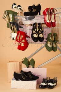 Lola Ramona ♥ Topvintage - 50s Ava All Tied Up Suede Pumps in Grass Green  7