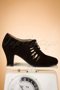 Lola Ramona ♥ Topvintage - 50s Ava All Tied Up Suede Pumps in Black 5