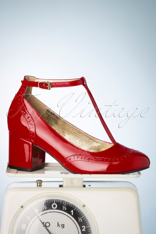 Lola Ramona ♥ Topvintage - 60s Eve Mad For Mod Block Heel Pumps in Burned Red
