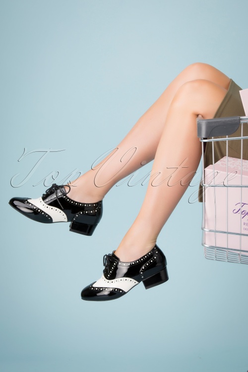 Lola Ramona ♥ Topvintage - 50s Alice Step Up Patent Brogues in Black and Cream  2