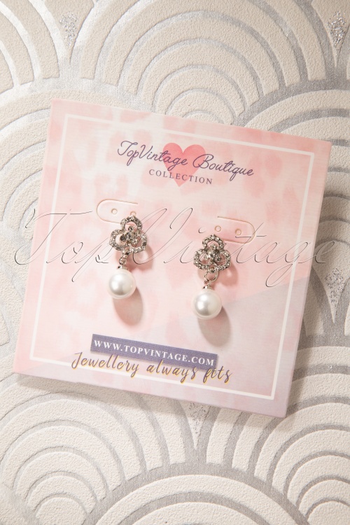 Topvintage Boutique Collection - Pearl Bloom oorbellen in zilver 3