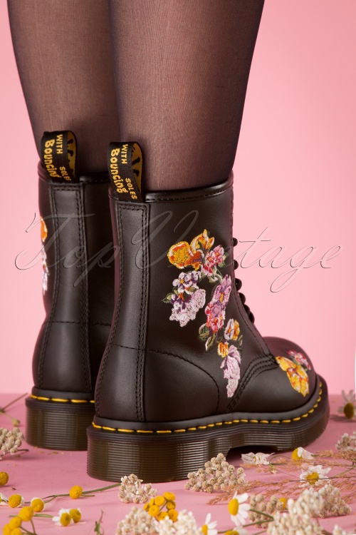 Dr. Martens - 1460 Vonda Softie T Ankle Boots in Black 5