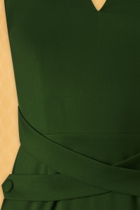 Vintage Diva  - The Lauren Pencil Dress in Leaf Green 8