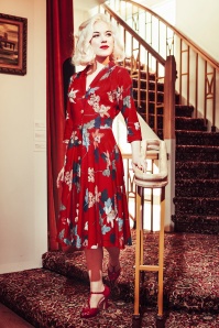 Very Cherry - D'Laine Anastasia Dress Années 50 en Rouge Fleuri