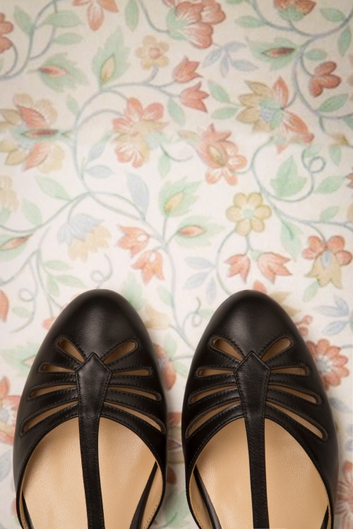 Charlie Stone - 50s Singapore T-Strap Flats in Black  5