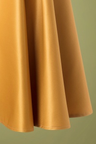 Banned Retro - 50s Miracles Full Swing Skirt in Gold 5