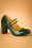 Zapatos de salón con laca de los años dorados de los años 60 en verde botella