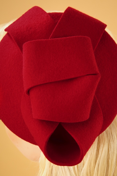 Collectif Clothing - 50s Florence Wool Fascinator Hat in Red 2