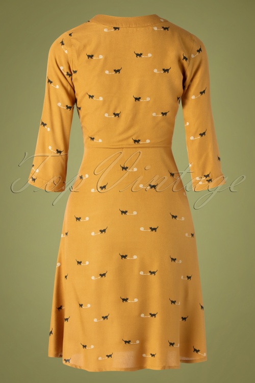 Pretty Vacant - 60s Marcie Cat And Ball Dress in Mustard 4