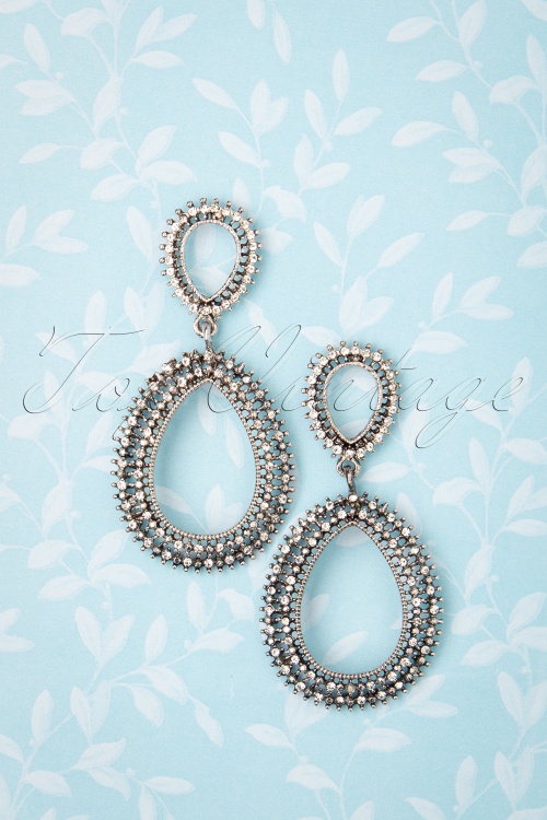 Darling Divine - 50s Sparkly Crystal Drop Earrings in Silver