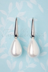 Darling Divine - 50s Crystal Peach Earrings in Silver