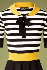 Vixen - Sofie Striped Flare Knit Dress Années 60 en Noir 3