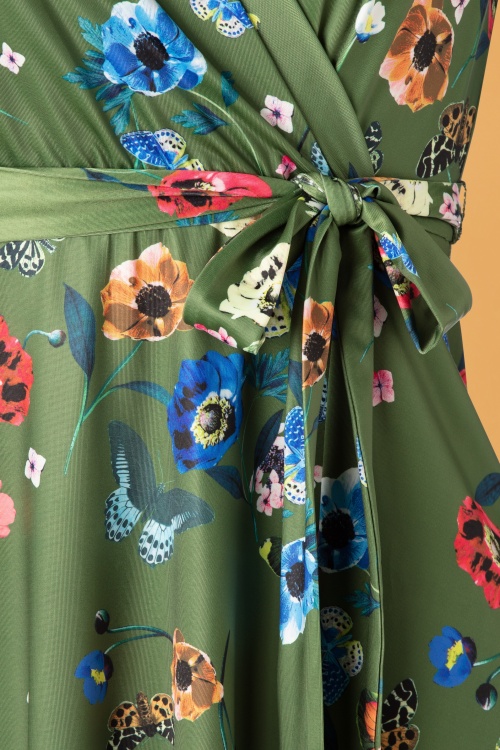 Yumi - Schmetterlings- und Mohnblumen-Wickelkleid in Grün 5