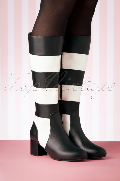 Lola Ramona - 60s Eve Queen Of Hearts Boots in Black and White 4