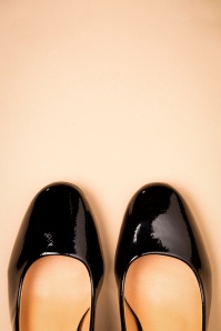 Banned Retro - 60s The Modernist Patent Pumps in Black 3