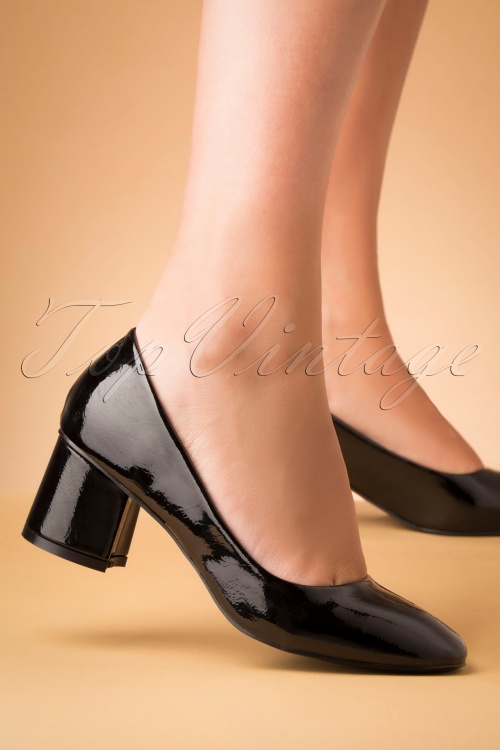 Banned Retro - 60s The Modernist Patent Pumps in Black