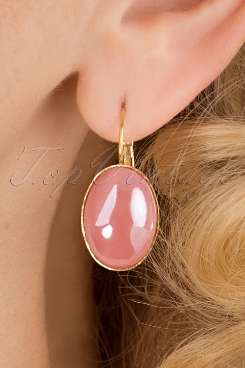 Urban Hippies - 60s Goldplated Oval Earrings in Bubblegum Pink