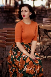 Collectif Clothing - 50s Chrissie Knitted Top in Orange