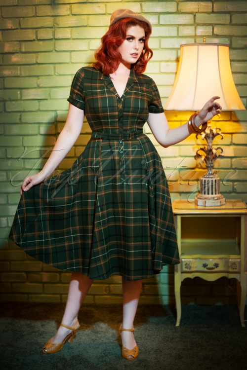 Collectif ♥ Topvintage - 50s Caterina Fife Check Swing Dress in Green