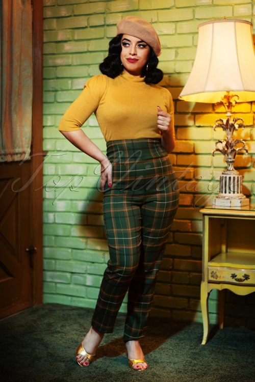 Collectif ♥ Topvintage - 50s Bonnie Fife Check Trousers in Green 3