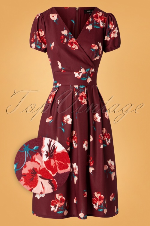 Timeless - 50s Tilly Floral Swing Dress in Wine