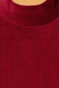 Wow To Go! - 70s Pjotr Swan Rollneck Rib Top in Red 3