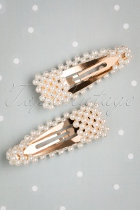 Darling Divine - 50s Pearl Hairclips in Gold 2
