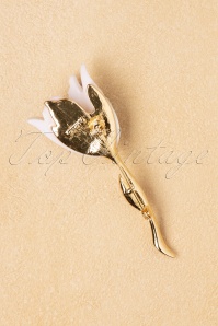 Louche - 50s Dodo Flower Brooch in Gold and White 2