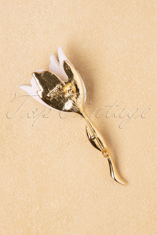 Louche - 50s Dodo Flower Brooch in Gold and White 2