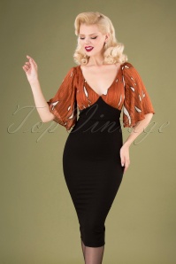 Traffic People - 70s Wiggle And Smile Dress in Rust and Black