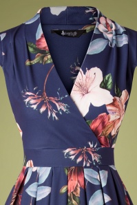 Lady V by Lady Vintage - Eva Floral Swing Dress Années 50 en Bleu Marine  2