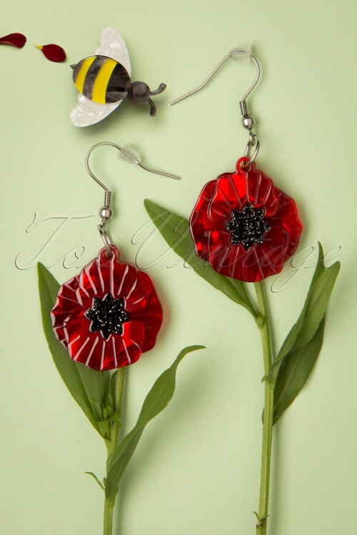 Erstwilder - Poppy Field Drop Earrings Années 60 en Rouge
