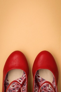 Bettie Page Shoes - 50s Allie Mary Jane Pumps in Red 2