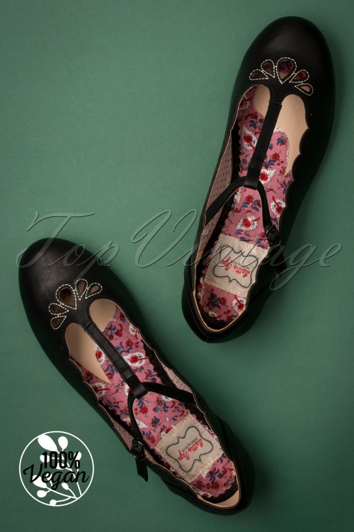 Bettie Page Shoes - Maila T-Strap Flats Années 50 en Noir